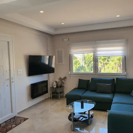 Ephantasy Living - Luxury With Roof Garden * Kalamaki (Heraklion)
