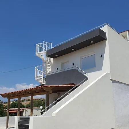 Ephantasy Living - Luxury With Roof Garden * Kalamaki (Heraklion)