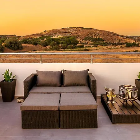 Ephantasy Living - Luxury With Roof Garden