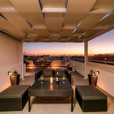 Ephantasy Living - Luxury With Roof Garden Hébergement de vacances Kalamaki (Heraklion)